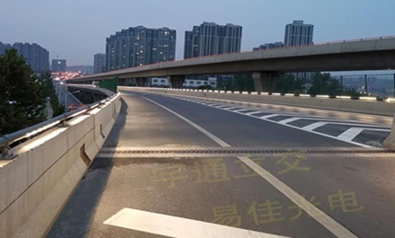 郑州宇通立交照明工程顺利交工